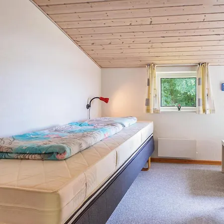 3 Bedroom Beautiful Home In Snedsted *